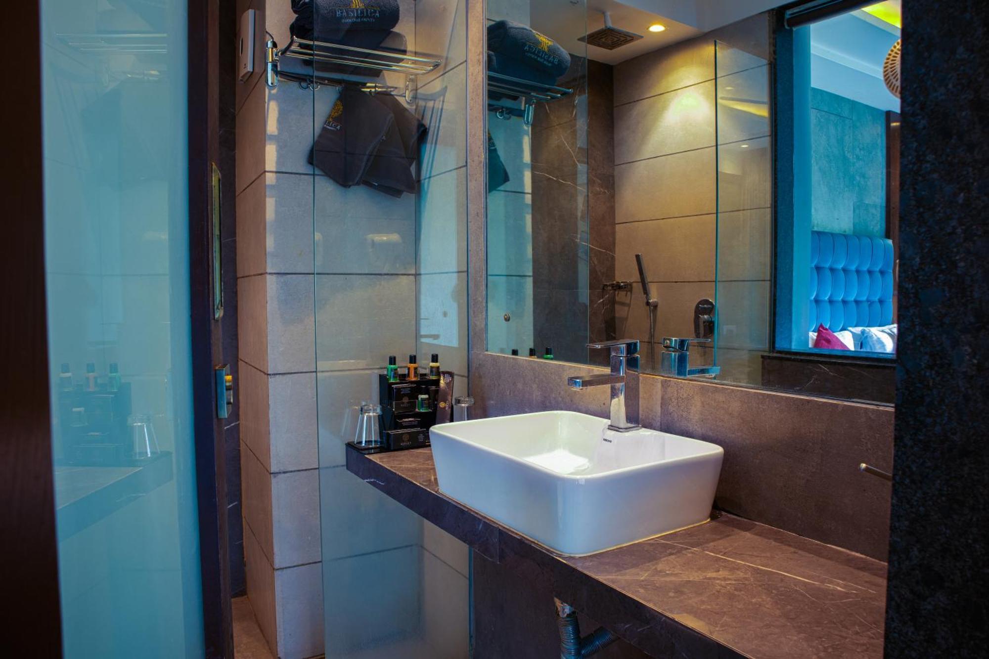 Basilica Resort - Where Luxury Redefines Mahābaleshwar Exterior foto